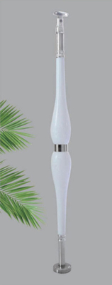 Moderne acryl trappenrailing pilaren kristal baluster van de fabrikant voor binnenhuisgebruik